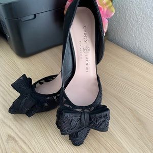 Chinese Laundry lace hills